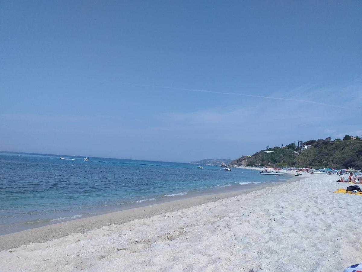 Casetta Pinetamare تروبيا المظهر الخارجي الصورة